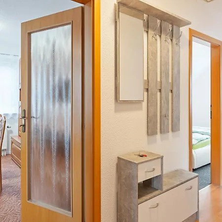 Mit Ruhigem Aufenthalt In Dresden, Cleaning Included Апартаменты *